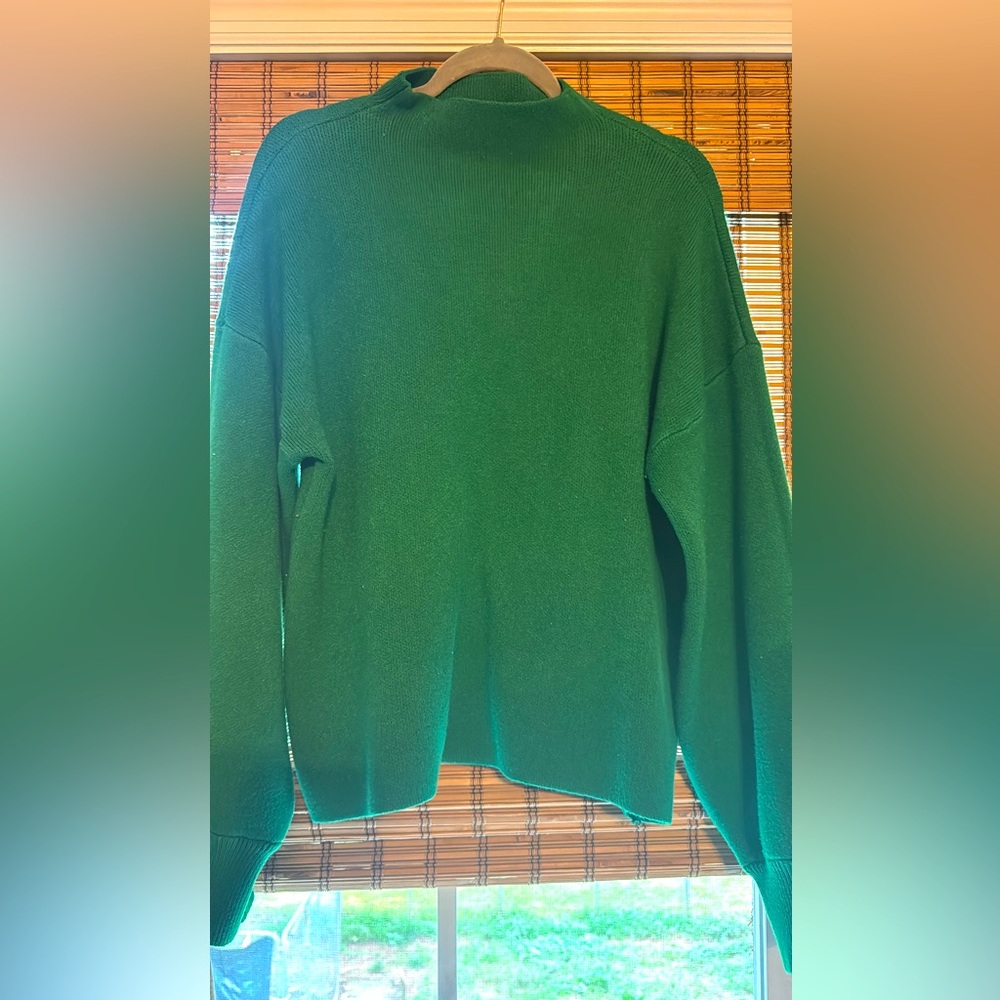 Green Knit Sweater VICI large